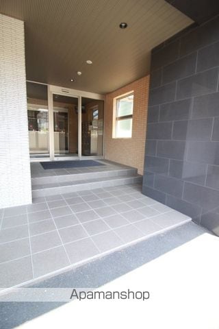 ピアホーム森下町の玄関写真
