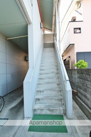 グリーンリバティー新蔵の玄関写真