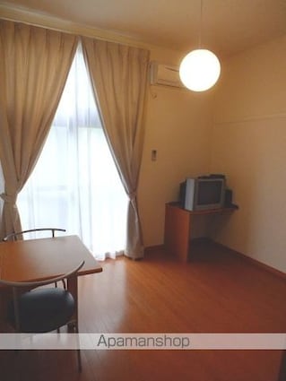 レオパレスオークス　Ｂ[1K/20.28m2]のリビング・居間1