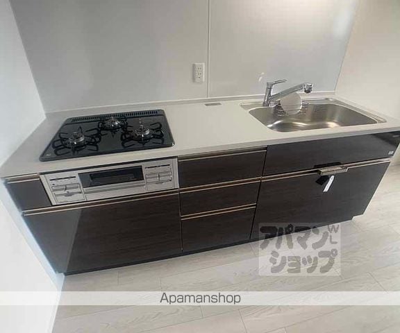 アールズコート御所南の内装写真