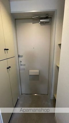 エスタ梅ヶ丘[1K/16.18m2]の玄関