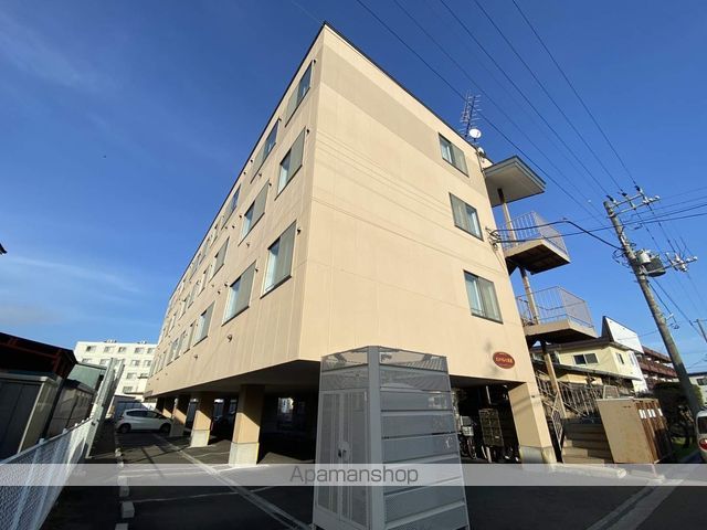 ピュアパレス川原の外観写真