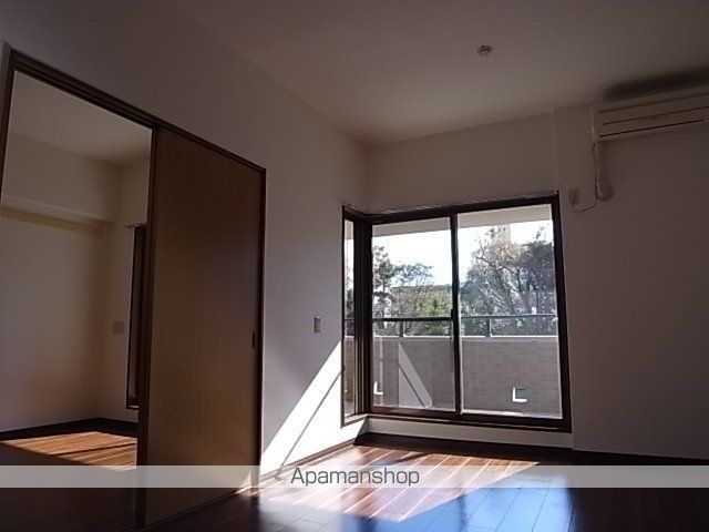 中央ハイツ海老塚の内装写真