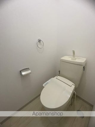 広島県広島市中区東白島町[2LDK/51.4m2]のトイレ