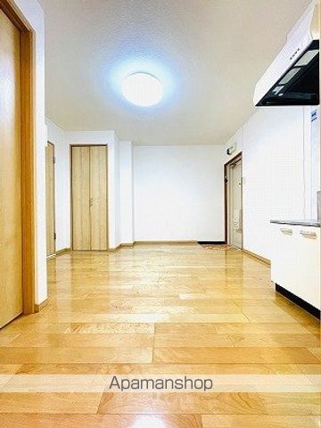 かげたマンションの内装写真