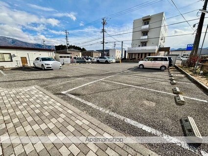 レオパレスマーガレット[1K/23.18m2]の駐車場1