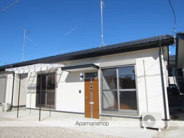 関戸戸建貸家 B