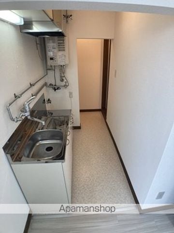 グリザヴェラ15の内装写真