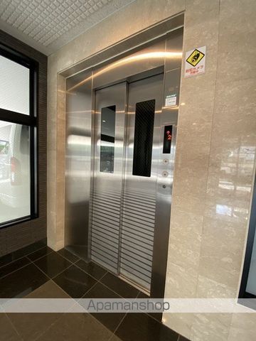 ノヴァ知事公館前のその他写真