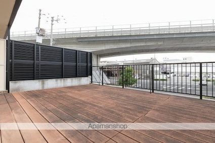 グローバル高松[2LDK/54m2]のバルコニー