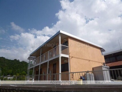 ハートフル信楽[2DK/39m2]の外観1