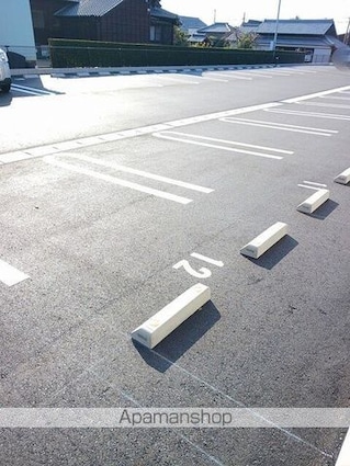 ル・シエル　Ⅰ[1LDK/40.11m2]の駐車場