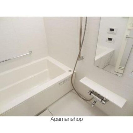 パークキューブ西ヶ原ステージ[2LDK/62.07m2]のバス