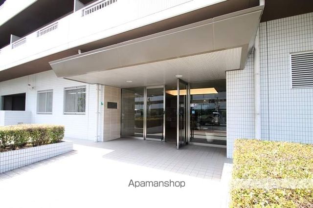 ラフィネ淀川の玄関写真