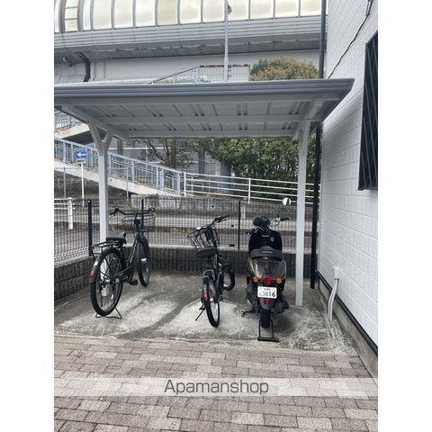 アンプルールリーブルルーアンの外観写真