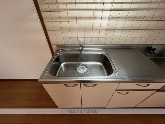 ウェアーハウス Cの内装写真