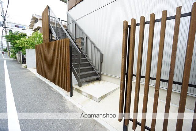 長瀬ハイツの玄関写真
