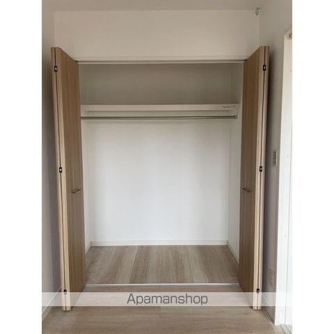 Rooms南万代の内装写真