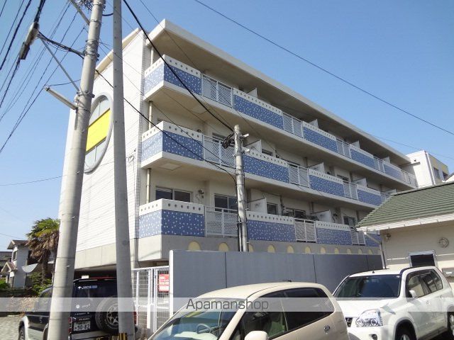 カノン横浜の外観写真