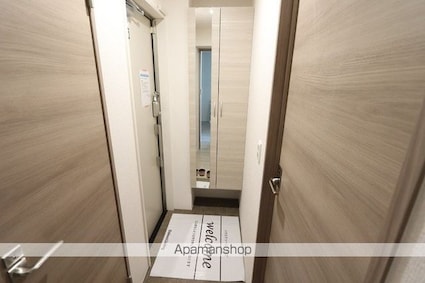 ＤーｒｏｏｍＣＶＩＩＩ[2LDK/52.57m2]の玄関