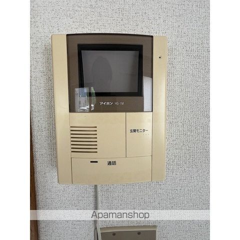 北見市 1階建 築46年の内装写真