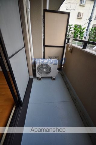 コートイズミの内装写真