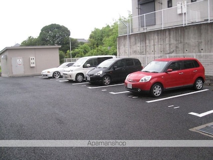 アートプラザ１２４[1K/26.94m2]の駐車場5