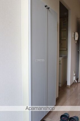 サンロイヤル加茂[1K/27.08m2]の内装1