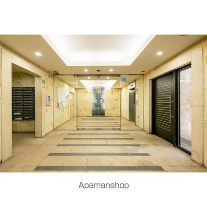 グランカーサ新宿御苑[1R/27.87m2]の共用部8