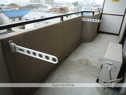 ロイヤルヒル守山[2LDK/58.5m2]のバルコニー