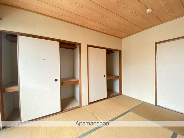 サンタウン円座　Ｅ棟[2LDK/53.46m2]の収納