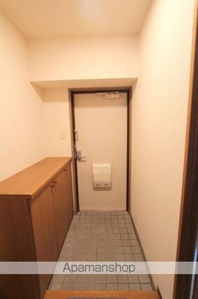 サンクトーム屋島[2LDK/60.38m2]の玄関