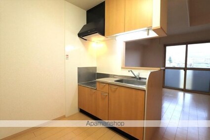 ノワ・ルーナ渚　ＡＢ[1R/30.03m2]のキッチン