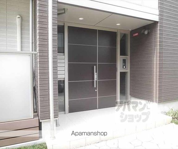 スプリング山城の玄関写真