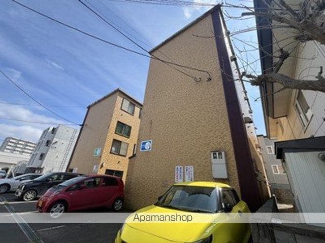 ツインビルAの外観写真
