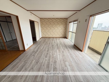 シャトー清城[2LDK/65.7m2]の周辺8