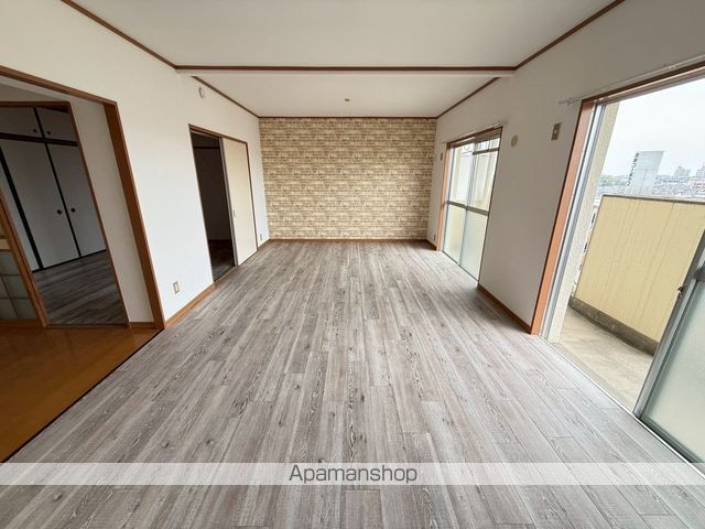 シャトー清城[2LDK/65.7m2]の周辺8
