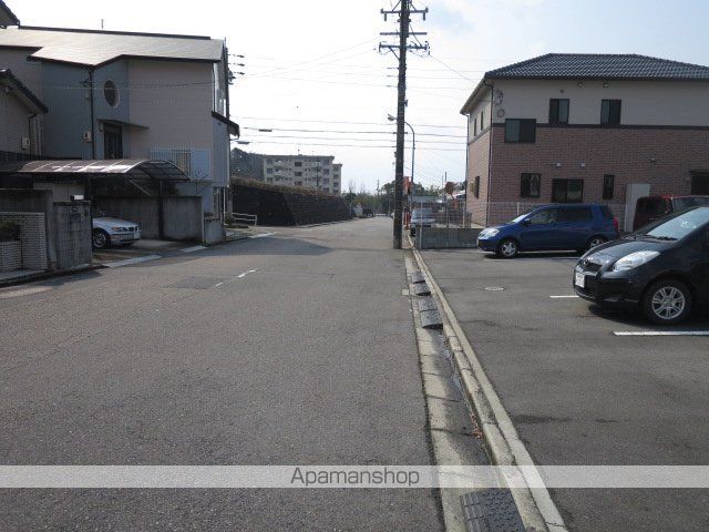 メゾングランジュテの周辺写真