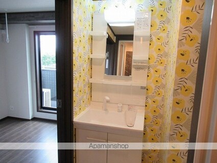 ロジェ　コンフォールⅢ[1LDK/36.08m2]の洗面所