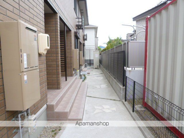 名鉄三河線 梅坪駅 徒歩16分 2階建 築16年の玄関写真