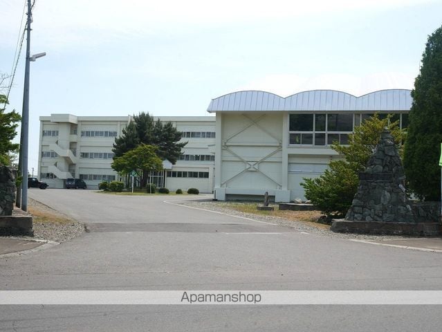 空知郡南幌町 2階建 築36年の周辺写真