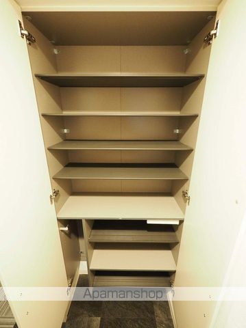 RESIDENCE TRESOR DIEUの内装写真