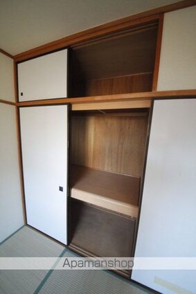シャルムベルシー[3LDK/64.8m2]の収納