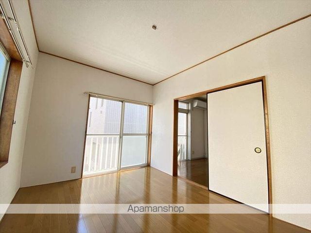 ドエルカトレアの内装写真