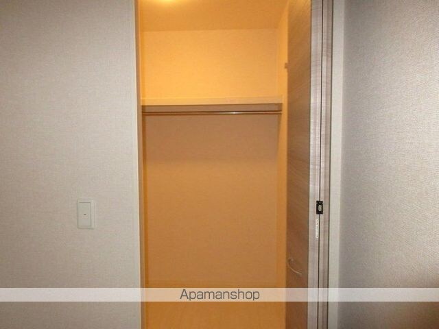 ブランドール高島平[1LDK/41.95m2]の収納