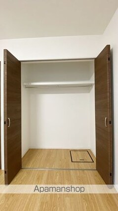 岡山県岡山市北区島田本町１丁目[1K/25.02m2]の収納