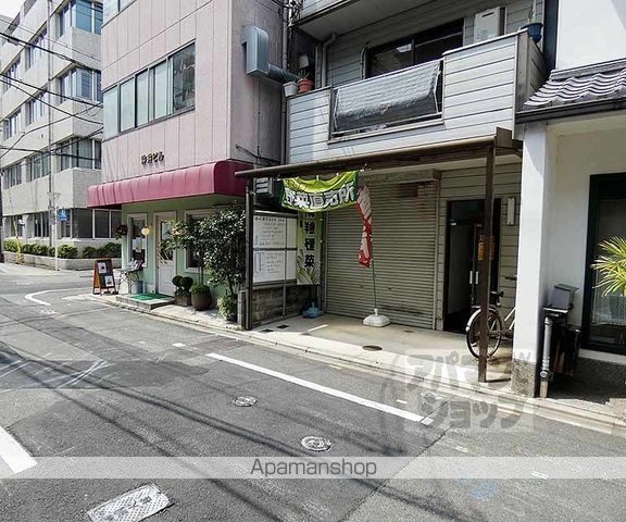佐々木ハイツの玄関写真
