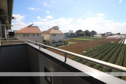 東京都武蔵野市八幡町１丁目[3LDK/75.8m2]のバルコニー