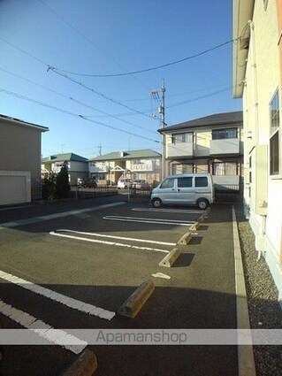 ベラカーネ[2DK/44.7m2]の駐車場