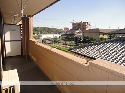 広島県福山市新涯町３丁目[3LDK/66.78m2]のバルコニー